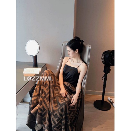 LOZZMMI头等舱航空毯( 棕色）