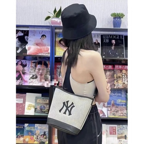 MLB帆布水桶包 （黑色）